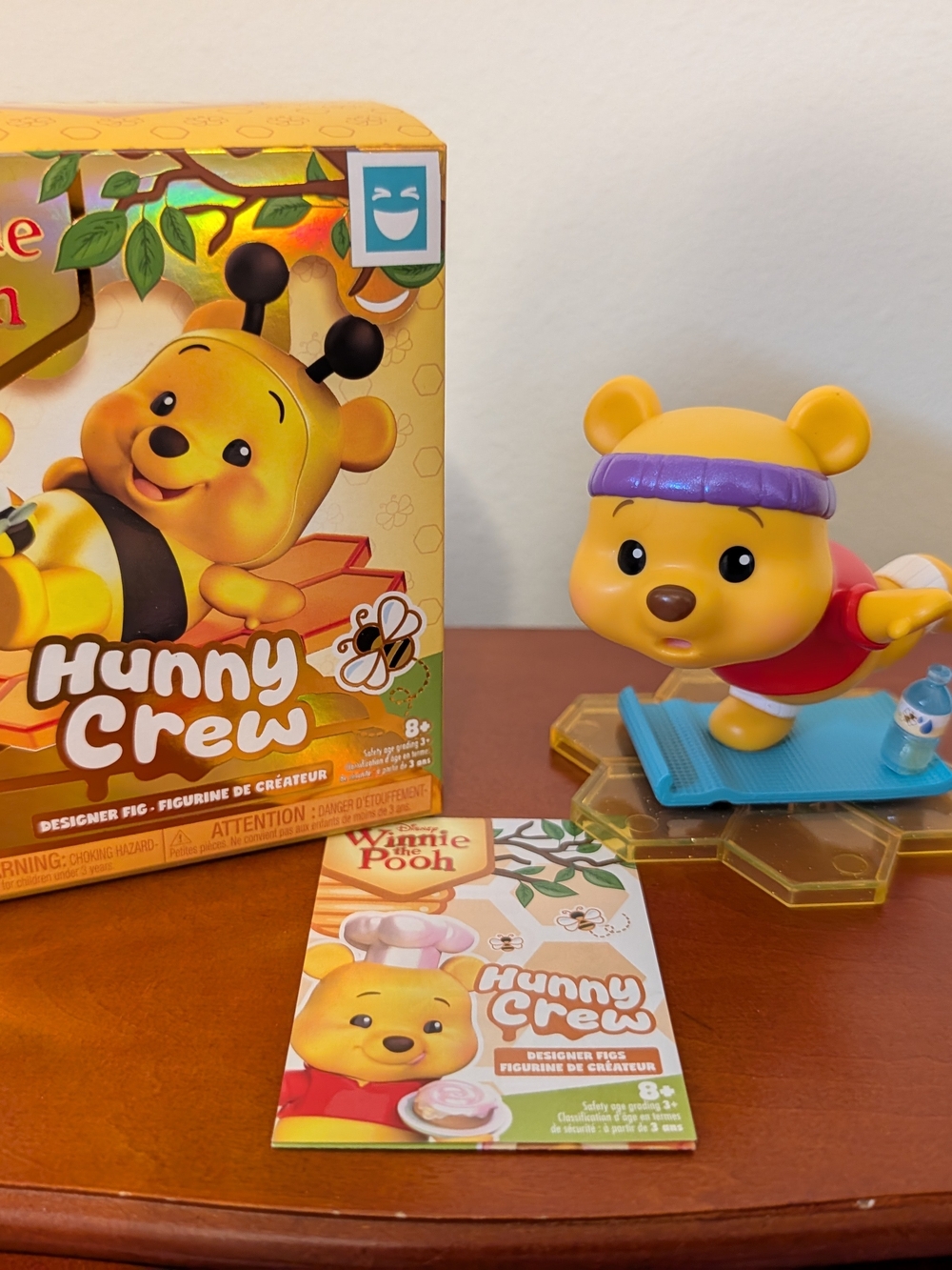 Disney Winnie The Pooh Hunny Crew Yoga - Opened